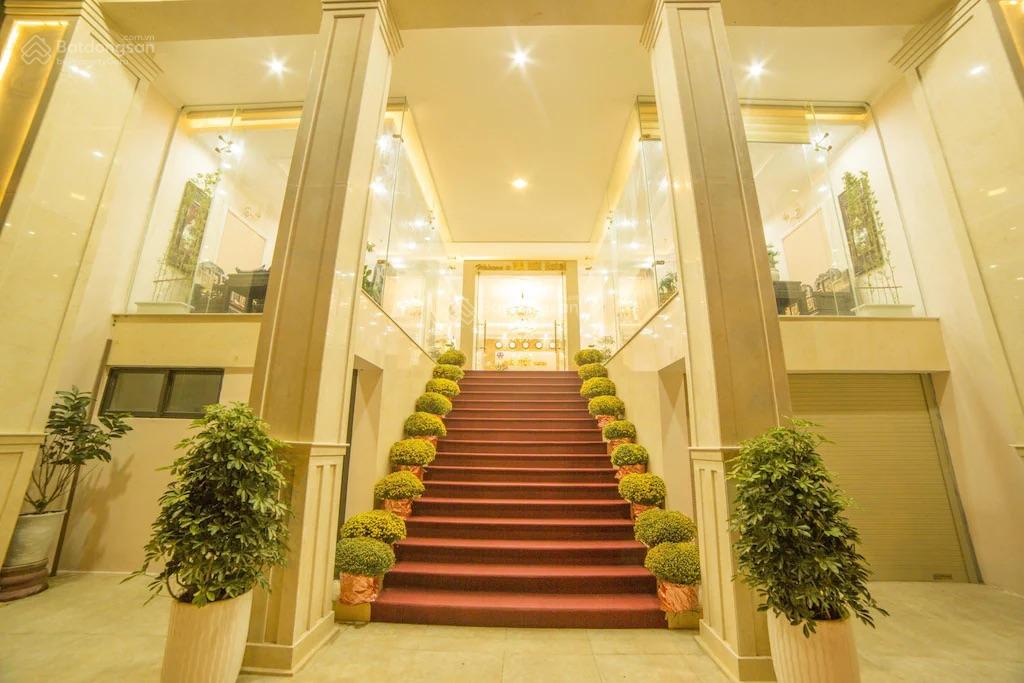 KS view biển Mỹ Khê, 12 tầng, mới xây 2023, đã hoàn công, PCCC đảm bảo, đã hoàn công.DT hơn 500tr/t