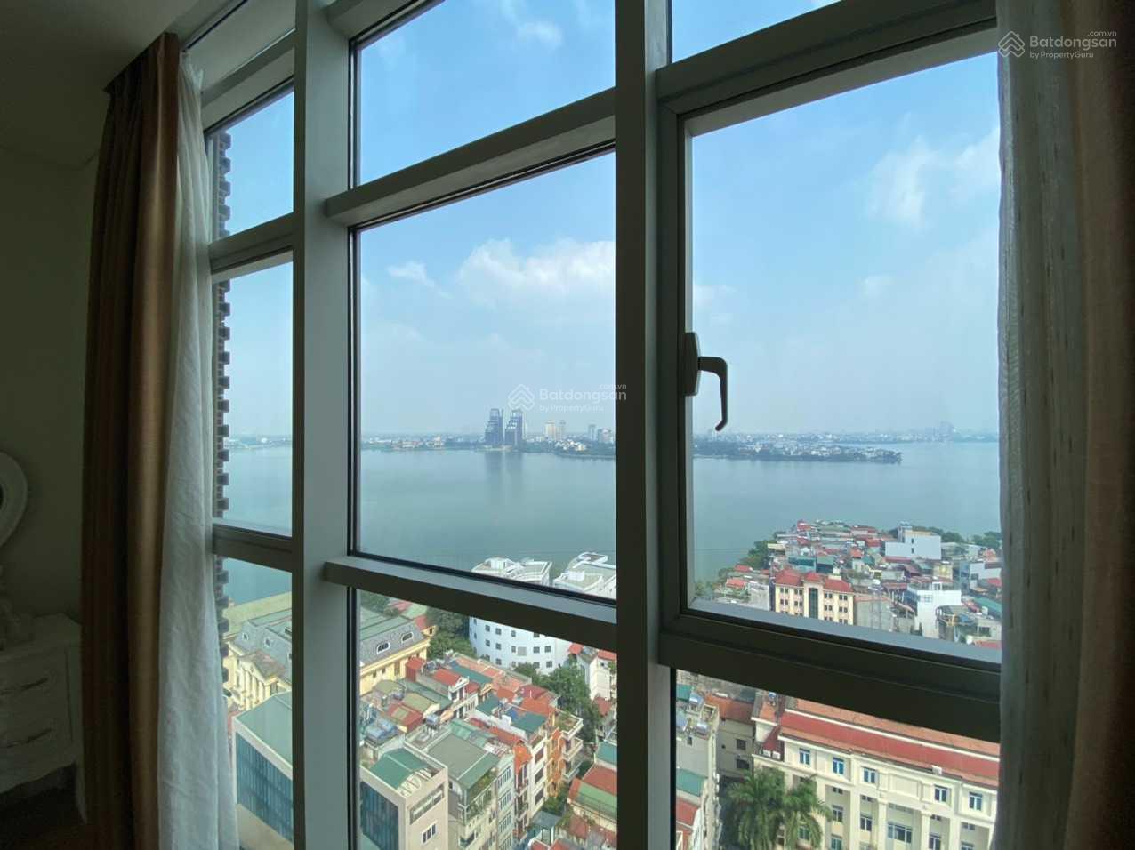 Bán căn hộ 240m2 - 4PN view Hồ Tây đẳng cấp nhất Hà Nội Bán căn hộ 240m2 - 4PN view Hồ Tây đẳng cấp nhất Hà Nội