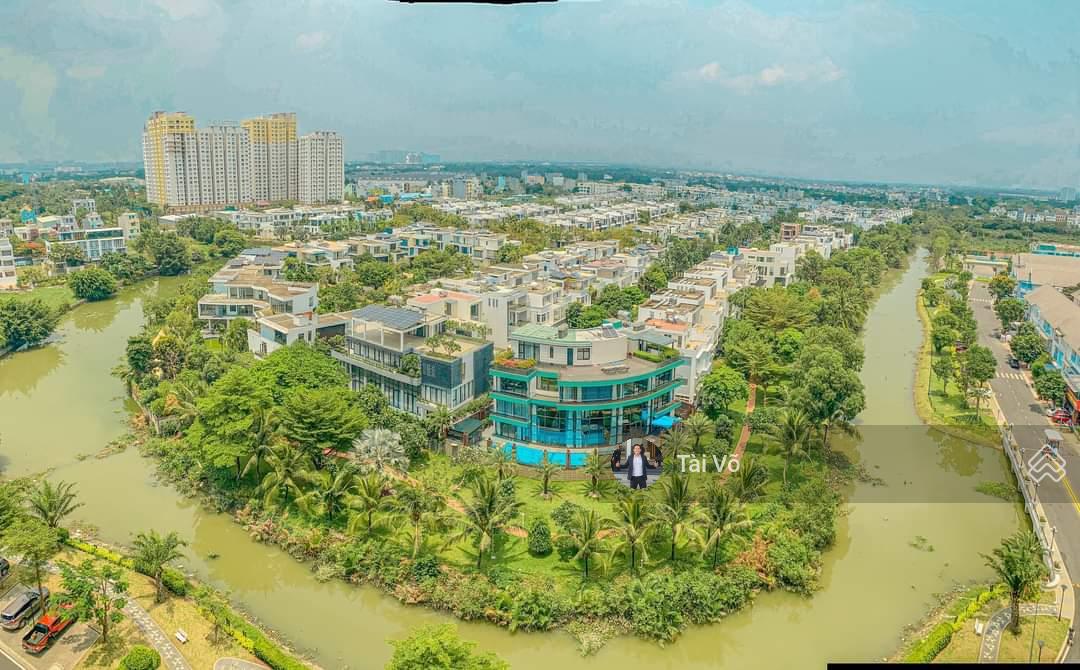 Á khôi Villa Park, công viên trước và sau nhà 45 tỷ, thêm 160m2 sân vườn