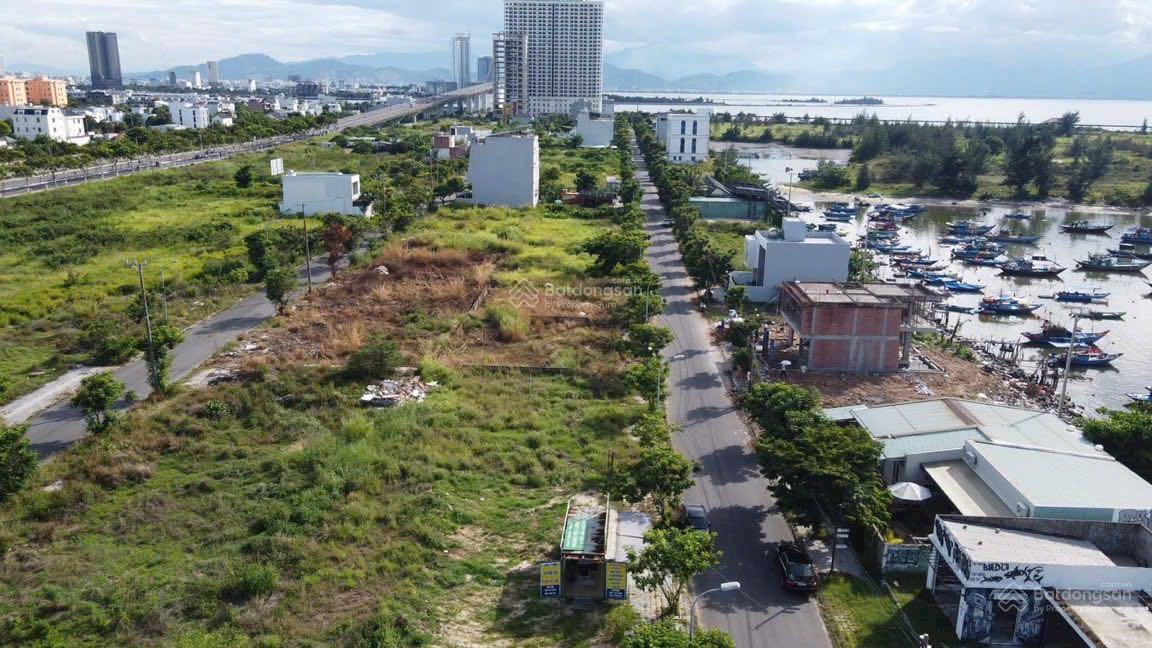 Bán đất biệt thự mặt tiền đường Nguyễn Hữu An vị trí đẹp