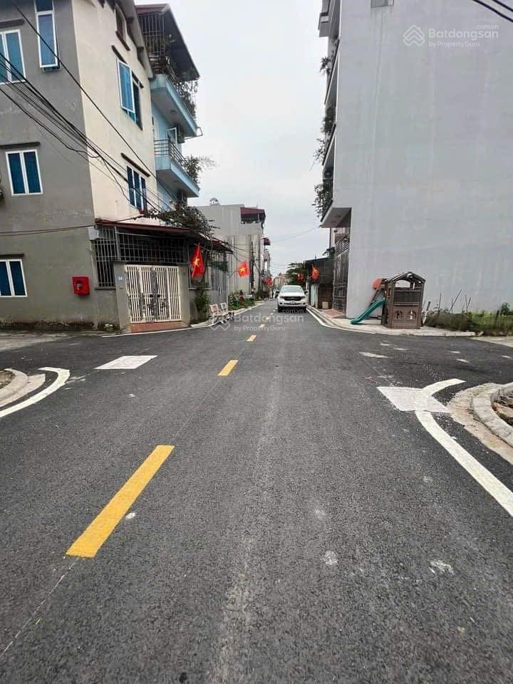 Bán đất dịch vụ Tân Việt, 85m2, gần đường 32 hậu lô đất nhìn sân chung cư, giá 128triệu/m2