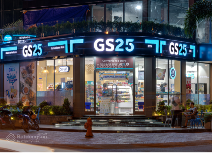 Cho thuê nhà góc 2 mặt tiền đường Hồ Tùng Mậu, Quận 1. DT: 8x20m, 1 trệt 2 lầu, DTSD: 480m2