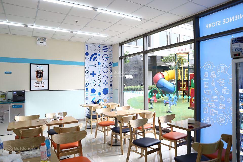 Cho thuê nhà góc 2 mặt tiền đường Hồ Tùng Mậu, Quận 1. DT: 8x20m, 1 trệt 2 lầu, DTSD: 480m2