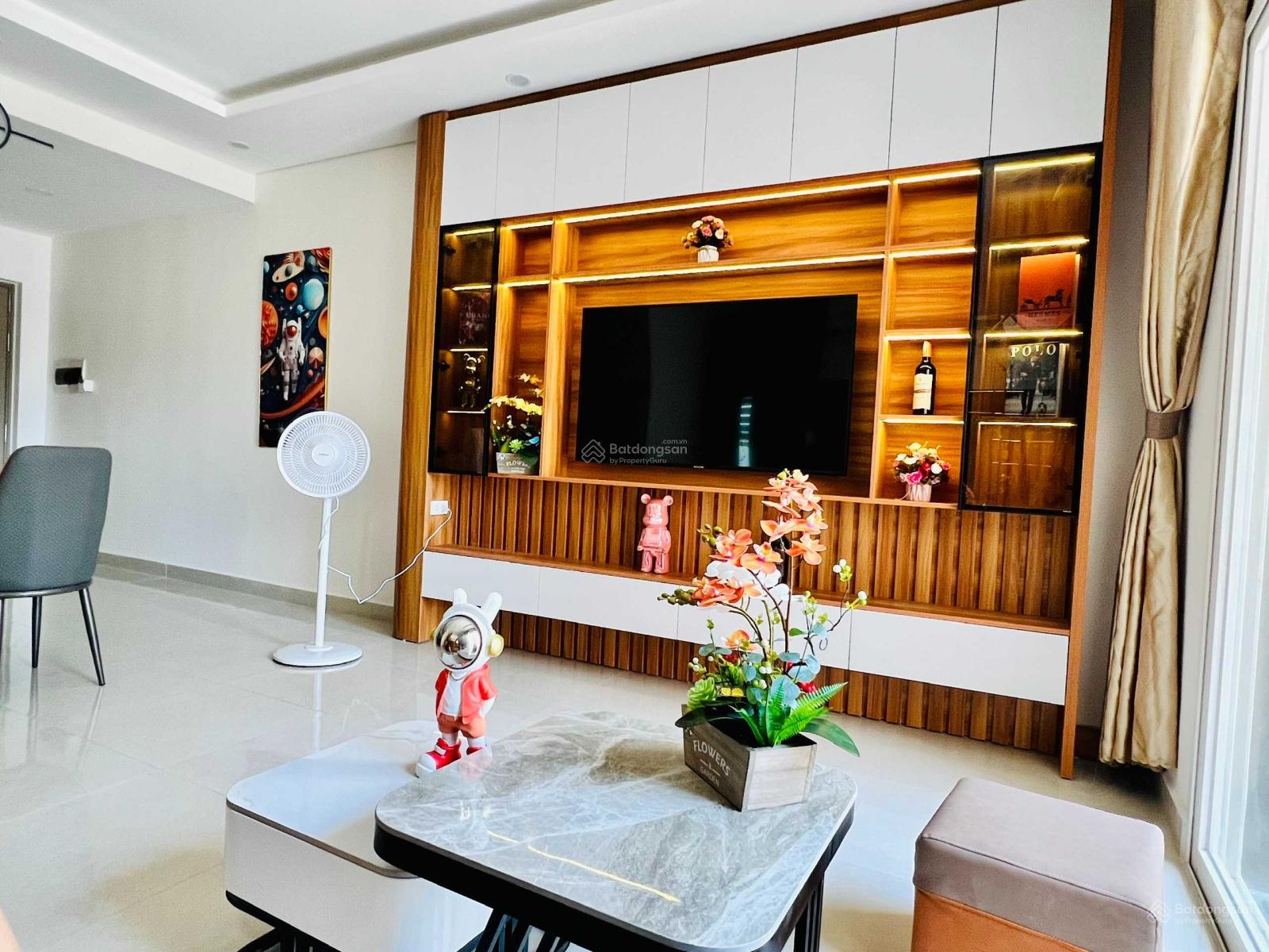 Cho thuê căn 3PN 2VS full nội thất tại chung cư Dragon Castle Bãi Cháy, Hạ Long. Giá thuê ưu đãi T5