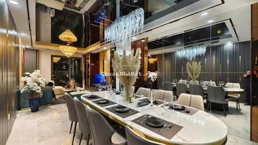 Chính chủ bán căn hộ 3 phòng ngủ 115m2 view hồ và cung thiếu nhi (cam kết lot xe ô tô). Giá 10,1 tỷ