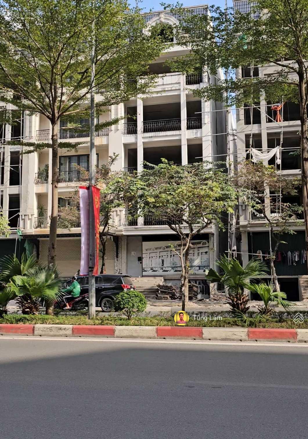 Bán nhà mặt phố 55 Trần Thái Tông. DT 352m2 x8T - MT 8m - giá 280 tỷ