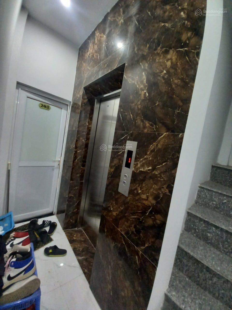 Bán chung cư mini Tân Triều Triều Khúc lô góc 27 phòng khép kín 80m2 thang máy 120 triệu / tháng