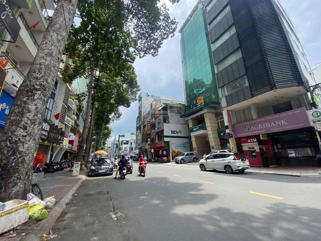 Toà nhà MT 85A Bùi Thị Xuân Q1, hầm 7 tầng thang máy, DT: 6,1m x 27m, HĐT 370tr/tháng, 62 tỷ