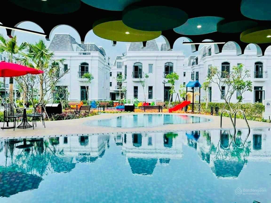 Cắt lỗ bán bằng giá 3 năm trước nhà phố Amelie Phú Mỹ Hưng, rẻ nhất thị trường 10,4 tỷ. 0909 920 ***