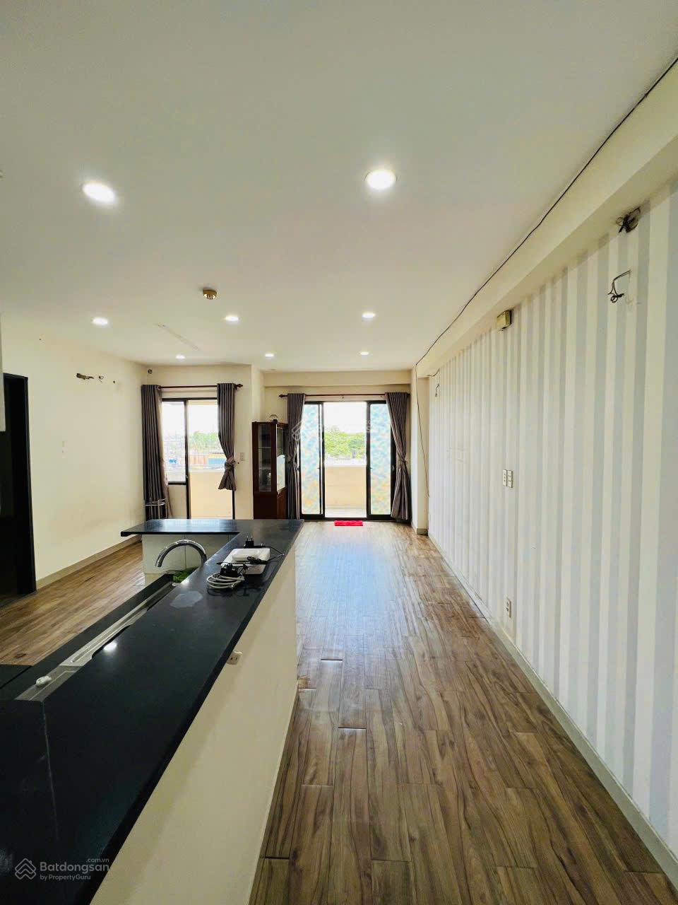 Chính chủ cho thuê căn hộ Tân Mai 70m2, 1 ban cong, 2PN, 5,5tr / tháng. LH 0931 502 ***