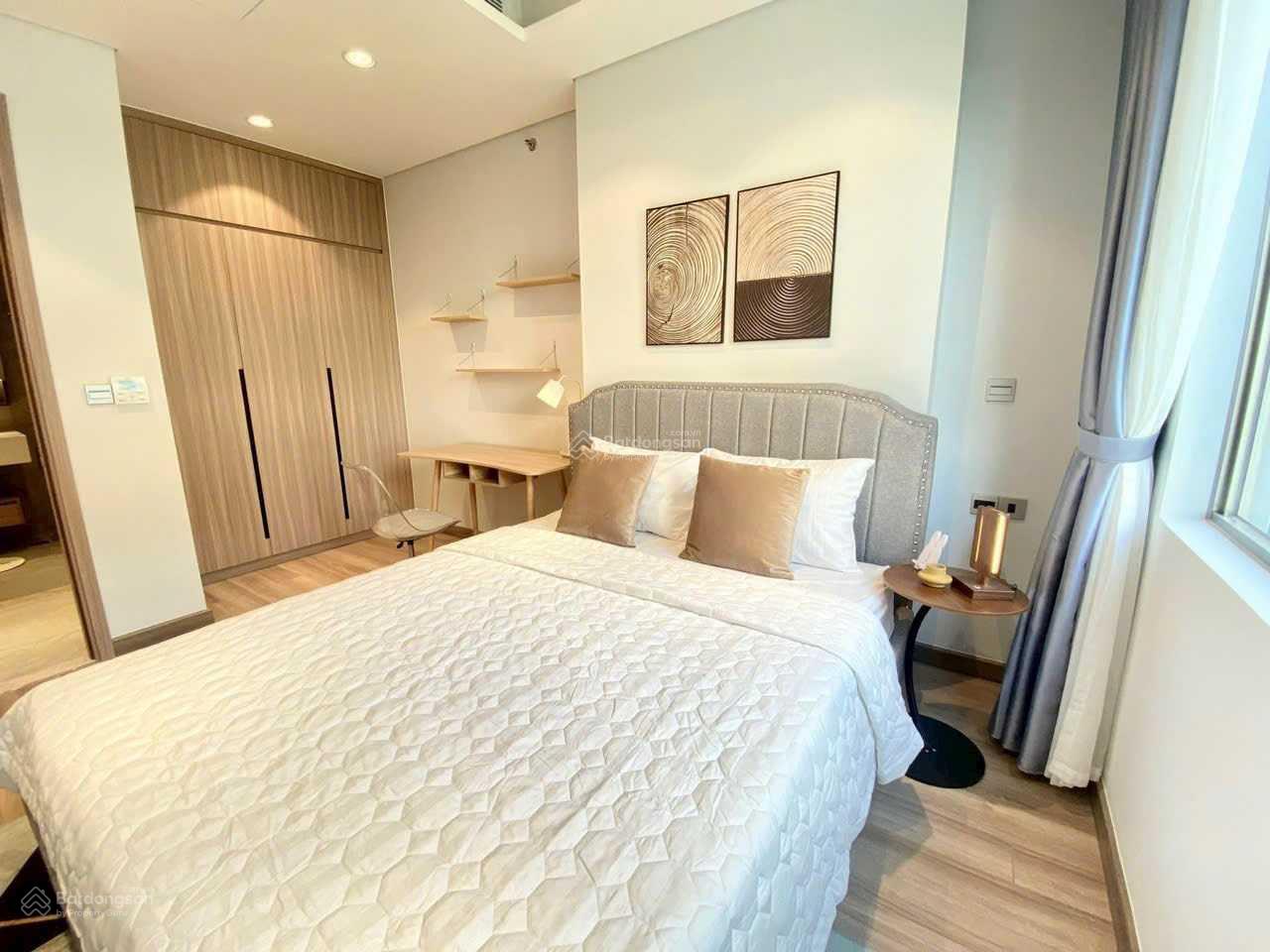 Cần bán gấp CC Him Lam Chợ Lớn DT 83m2, 2PN tặng nội thất, sổ giá 4.tỷ LH: 0909 368 *** Hân