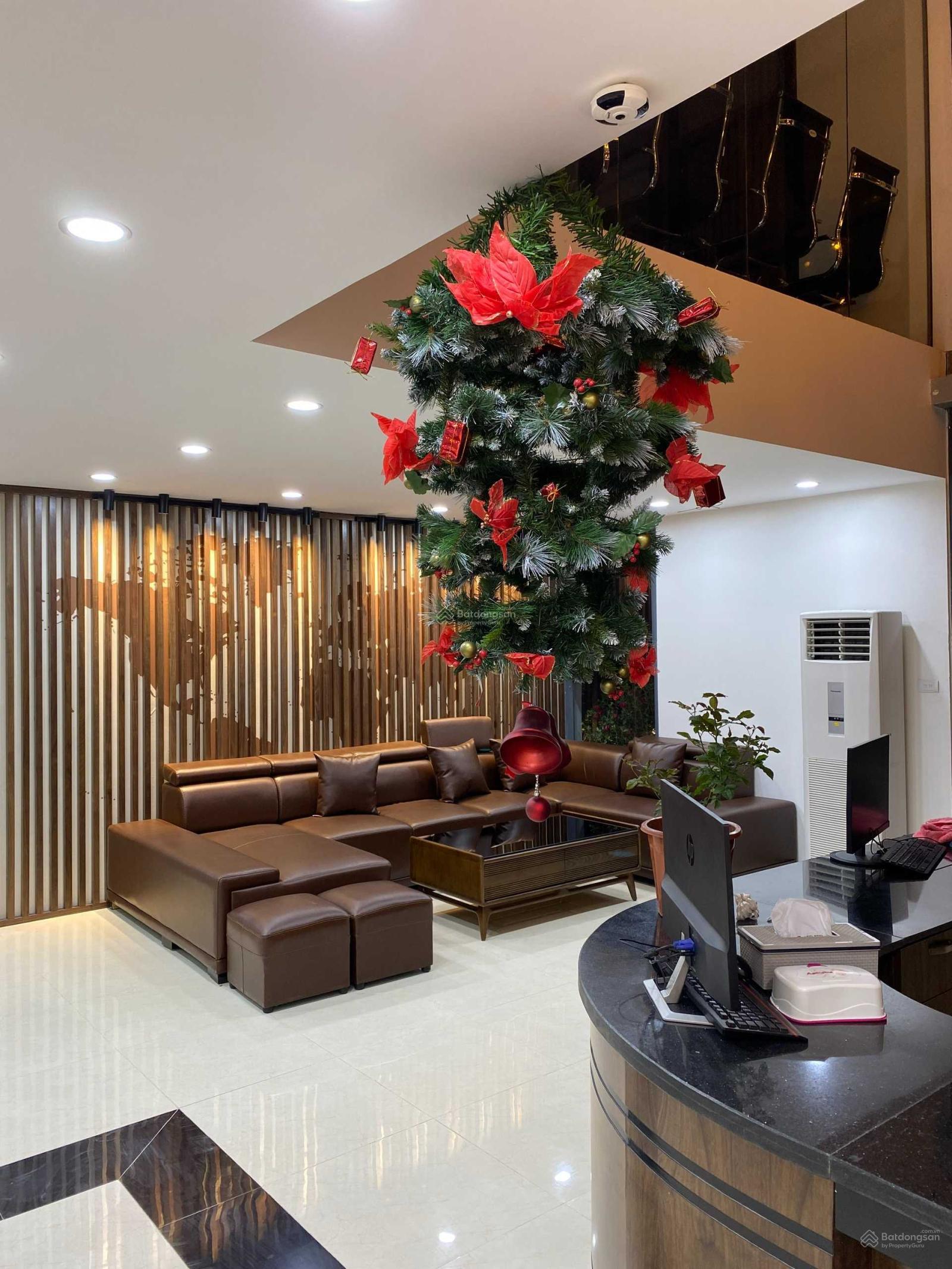 Duy nhất căn duplex thông tầng 337m2 có sân vườn view hồ Văn Quán cần bán gấp. Chi tiết phía dưới
