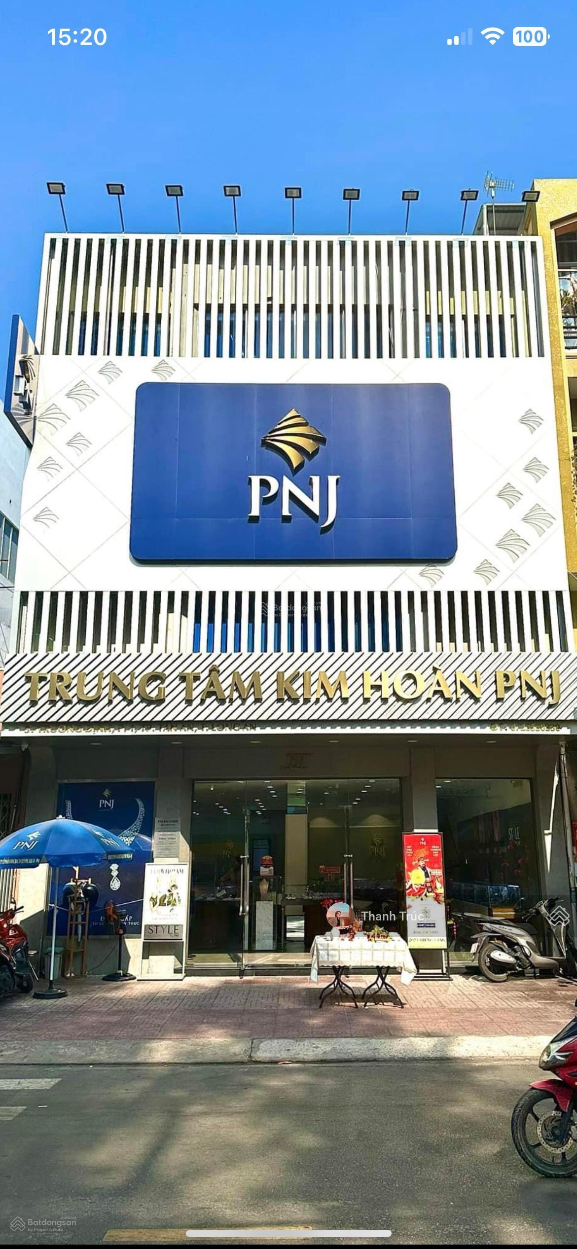 Cho thuê góc 2MT Phan Đăng Lưu ngay Phan Xích Long Quận Phú Nhuận. DT 14mx 20m