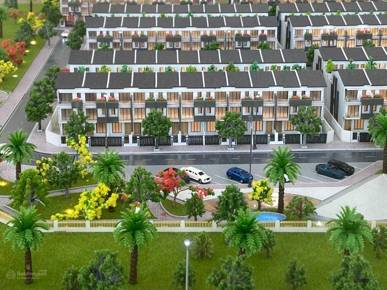 Bán căn nhà phố 110m2 mặt đường rộng 21m Sapphire Gem Hải Phòng - Giá chỉ 6 tỷ 7