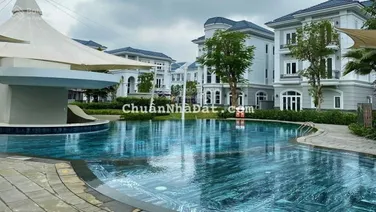 Biệt thự song lập Sol Villas, vị trí cực đẹp, chỉ 25 tỷ, sổ hồng. Hàng tốt. LH 0902 802 ***