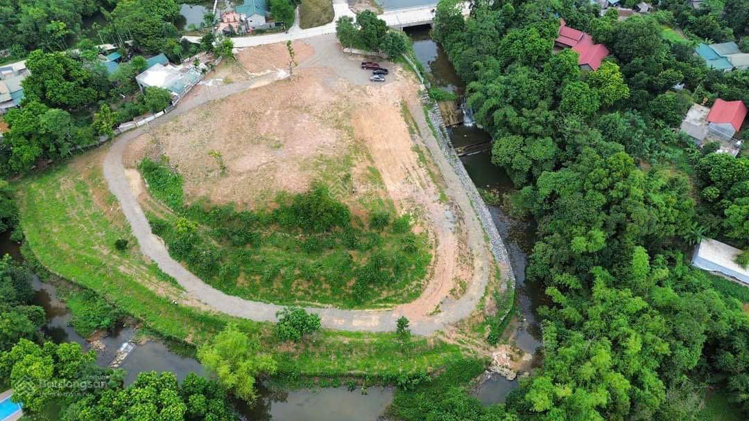 Bán đất 8500m2 mặt suối tại xã Cư Yên, Lương Sơn, Hoà Bình