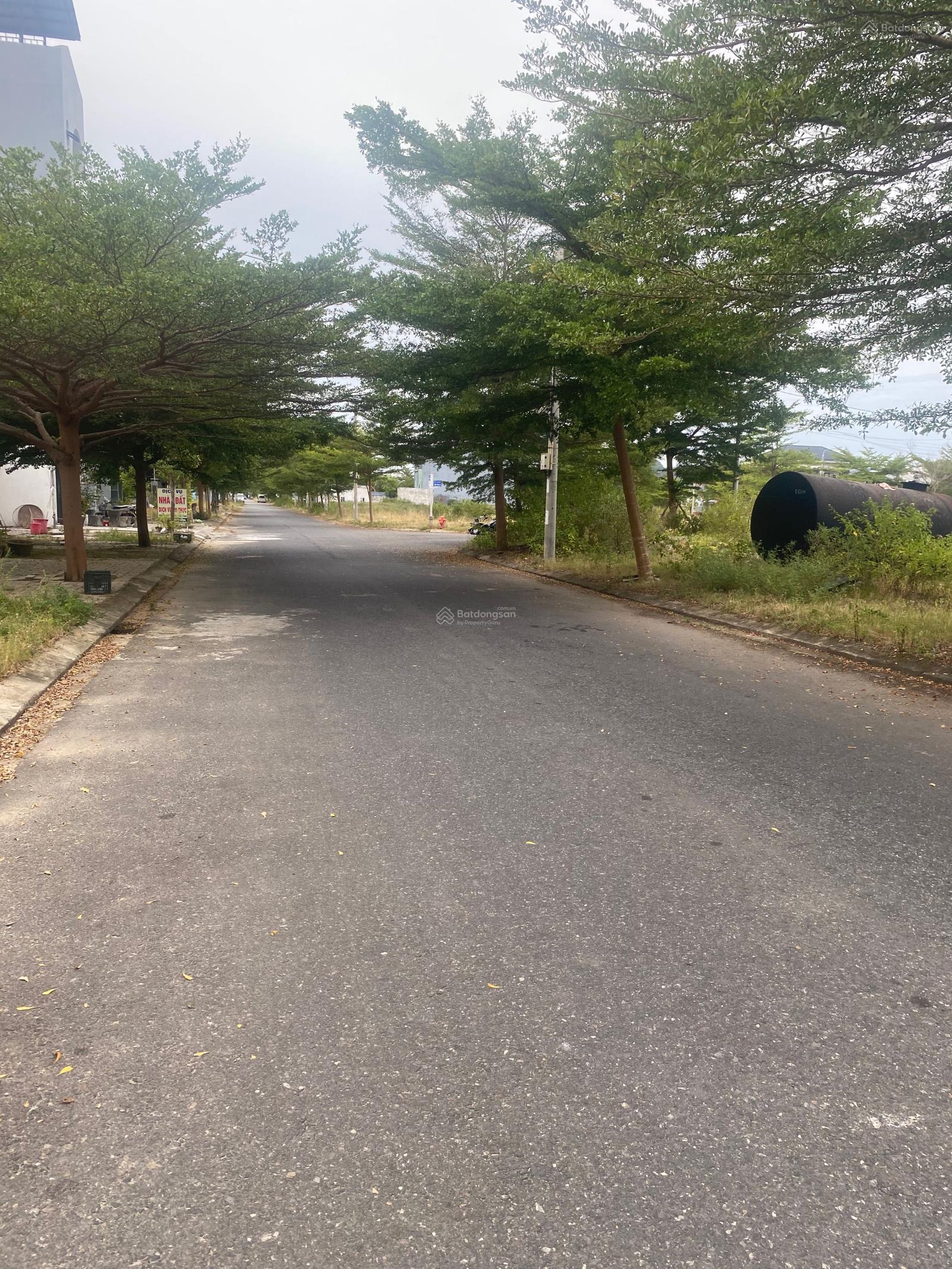 Lô đất đẹp đường Vũ Văn Cẩn 112.5m2 hướng Đông giá tốt nhất thị trường