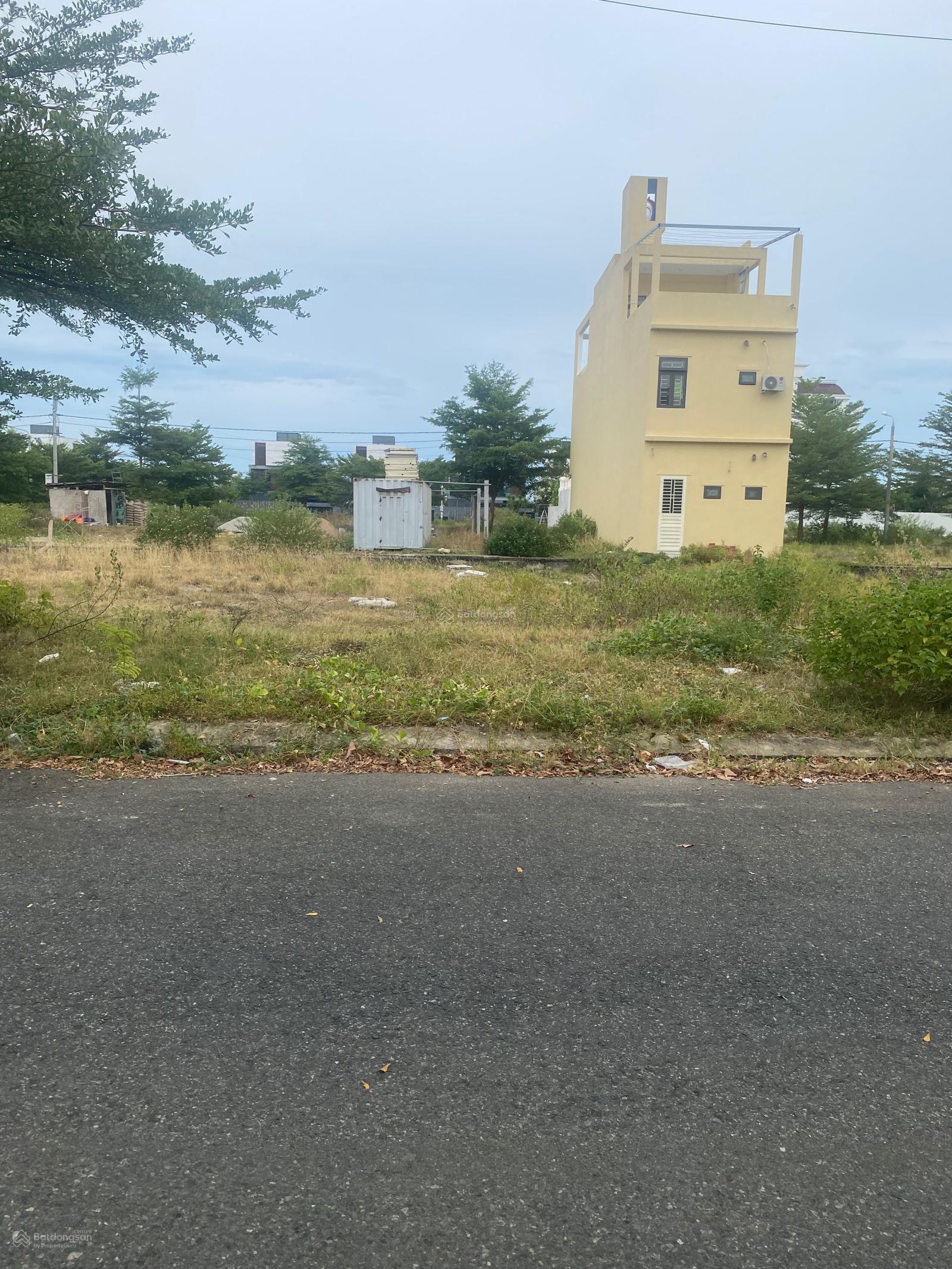 Lô đất đẹp đường Vũ Văn Cẩn 112.5m2 hướng Đông giá tốt nhất thị trường