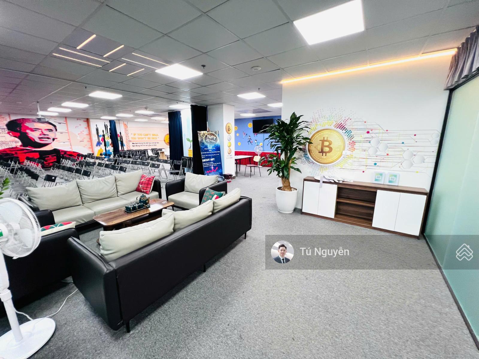 BQL cho thuê văn phòng Mỹ Đình Plaza 2 - Mỹ Đình. DT: 100m2, 150m2, 240m2 sẵn nội thất, bàn ghế