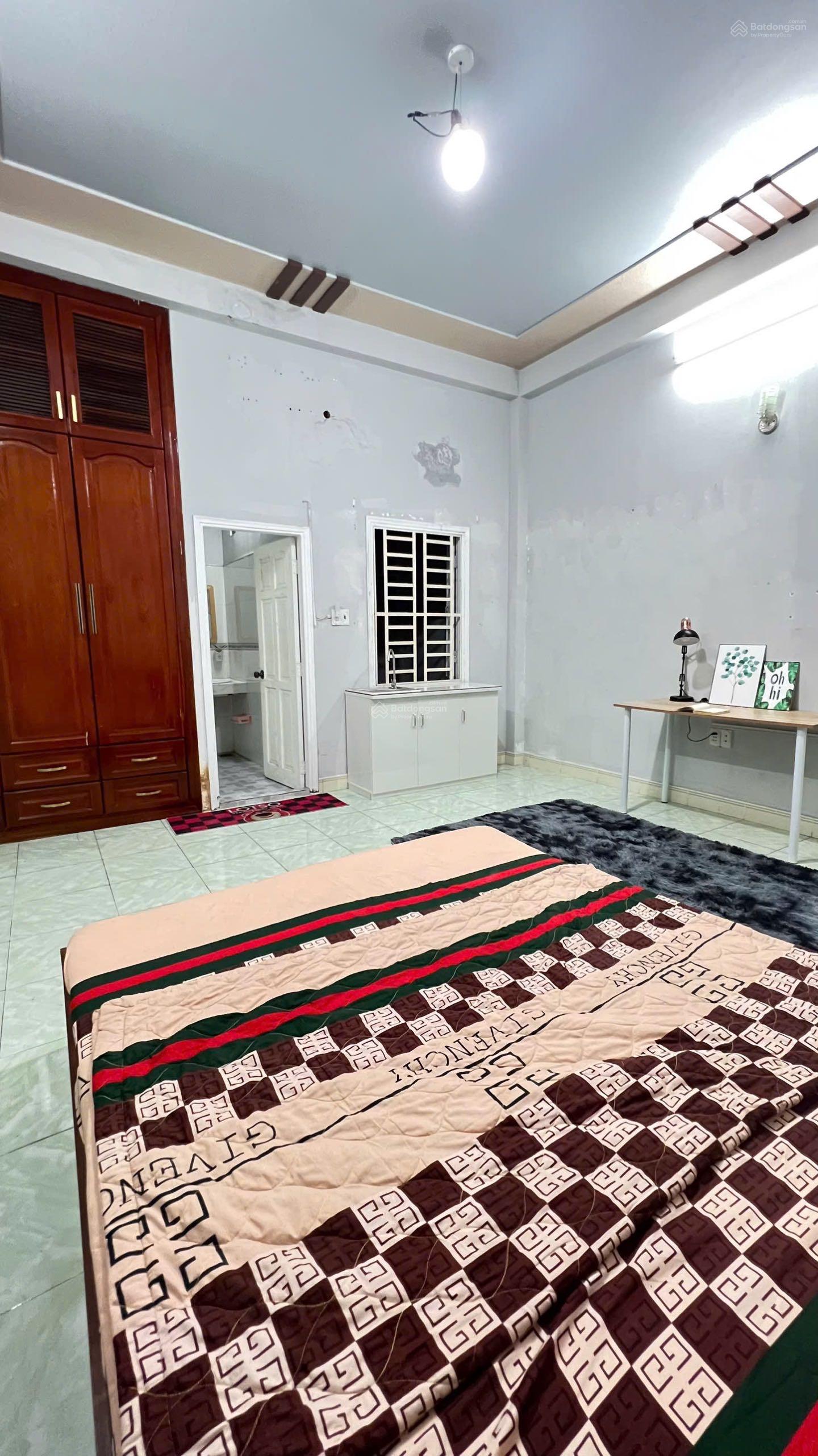 Chính chủ cho thuê căn hộ mini full nội thất, cửa sổ lớn phòng rộng thông thoáng