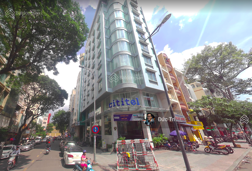 Bán tòa nhà mặt tiền Nguyễn Trãi, Bến Thành, Q1 DT 12x20m hầm 10 tầng giá chỉ 250 tỷ