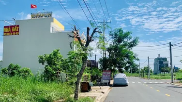 Chuyên bán giỏ hàng chuyển nhượng - xây nhà - đường lớn - căn góc - view công viên. Có hàng 1,9 tỷ