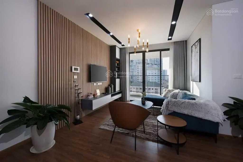 Bán căn hộ chung cư 3 ngủ, số 10 Hoa Lư, Hai Bà Trưng - 9.6 tỷ