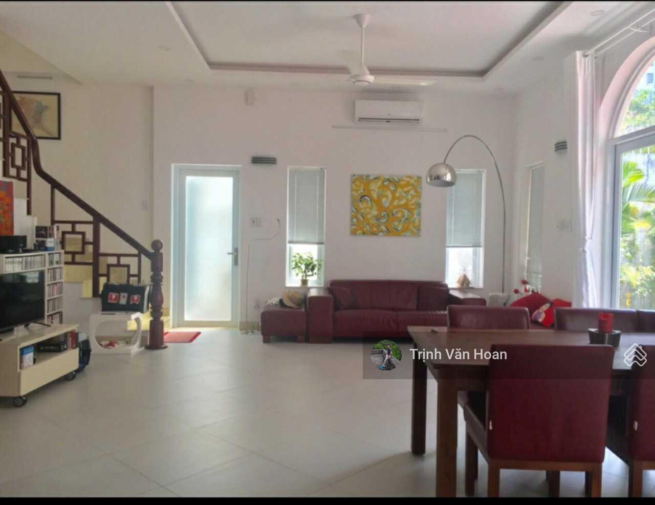 Bán nhà khu báo chí Thảo Điền - 10x11m - 3 tầng - 26 tỷ - 0908 947 *** Bán nhà khu báo chí Thảo Điền - 10x11m - 3 tầng - 26 tỷ - 0908 947 ***