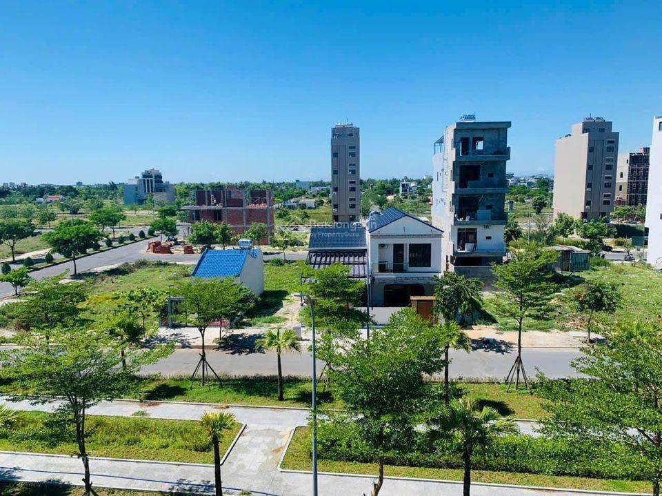 Chính chủ bán 153m2 gần công viên ngay đại học FPT giá tốt