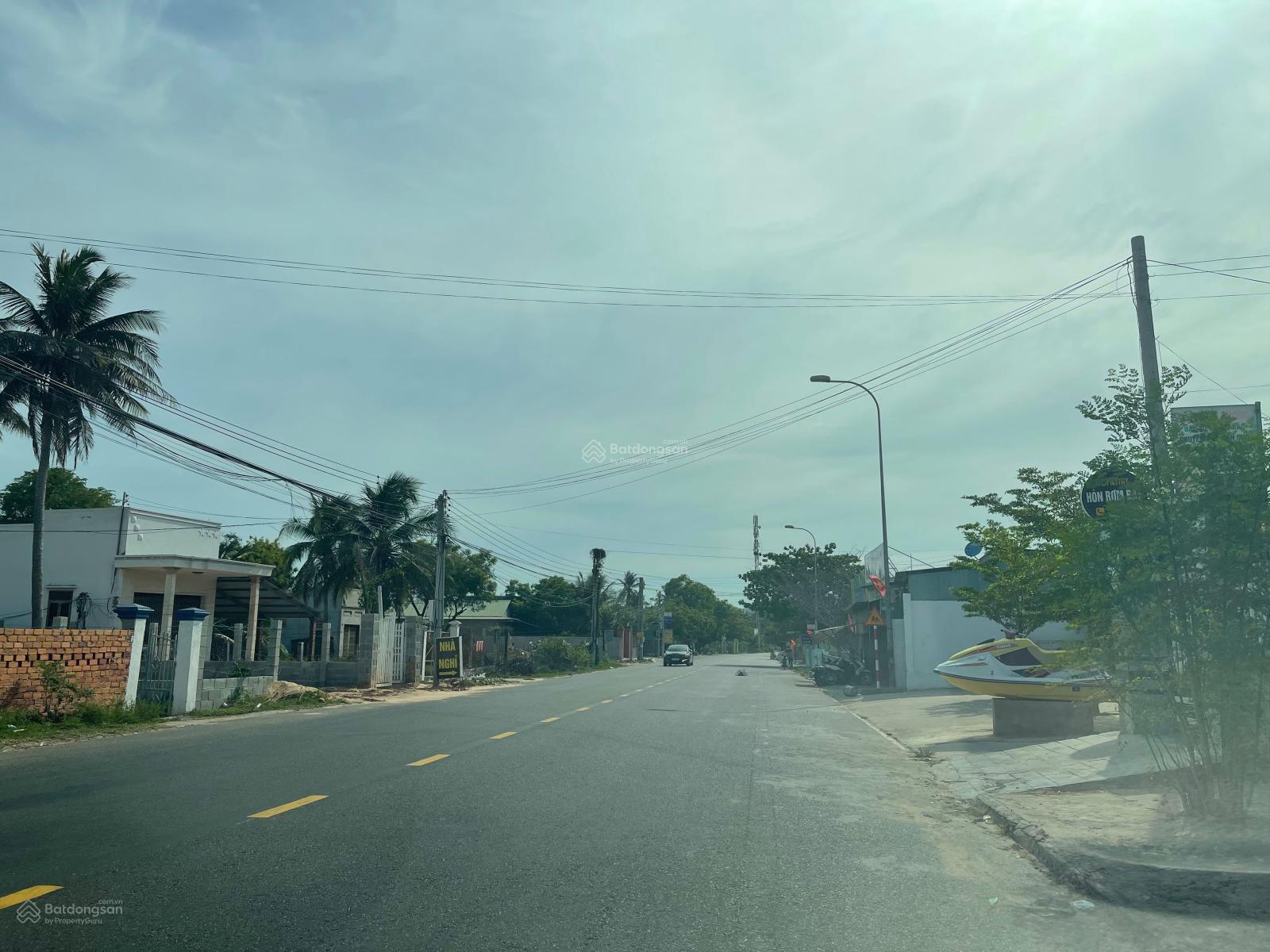 Chính chủ bán 1545m2 mặt tiền Chế Lan Viên, Mũi Né cạnh biển giá tốt