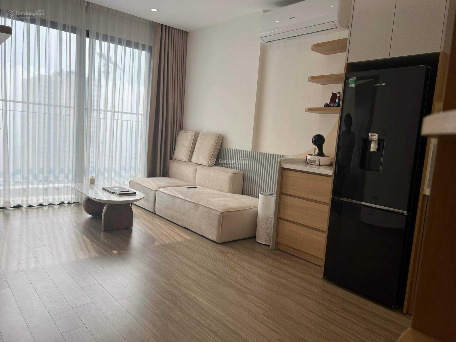 Chính chủ bán gấp căn 2 + 1 tòa GS3 diện tích 63m2, 3 tỷ 750 bao phí,Vinhomes Smart City