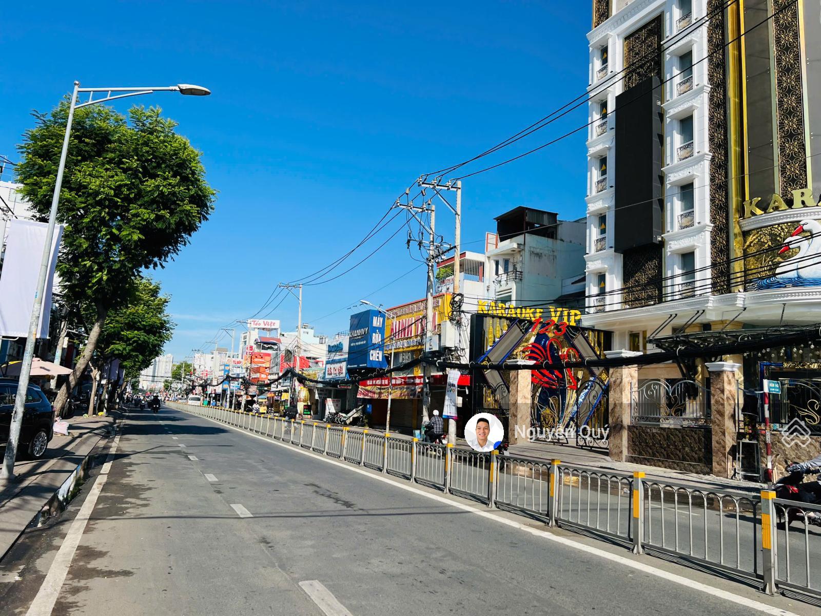 Bán cắt lỗ trả nợ ngân hàng! Chính chủ cần bán nhà mặt tiền kinh doanh Nguyễn Thị Thập Quận 7