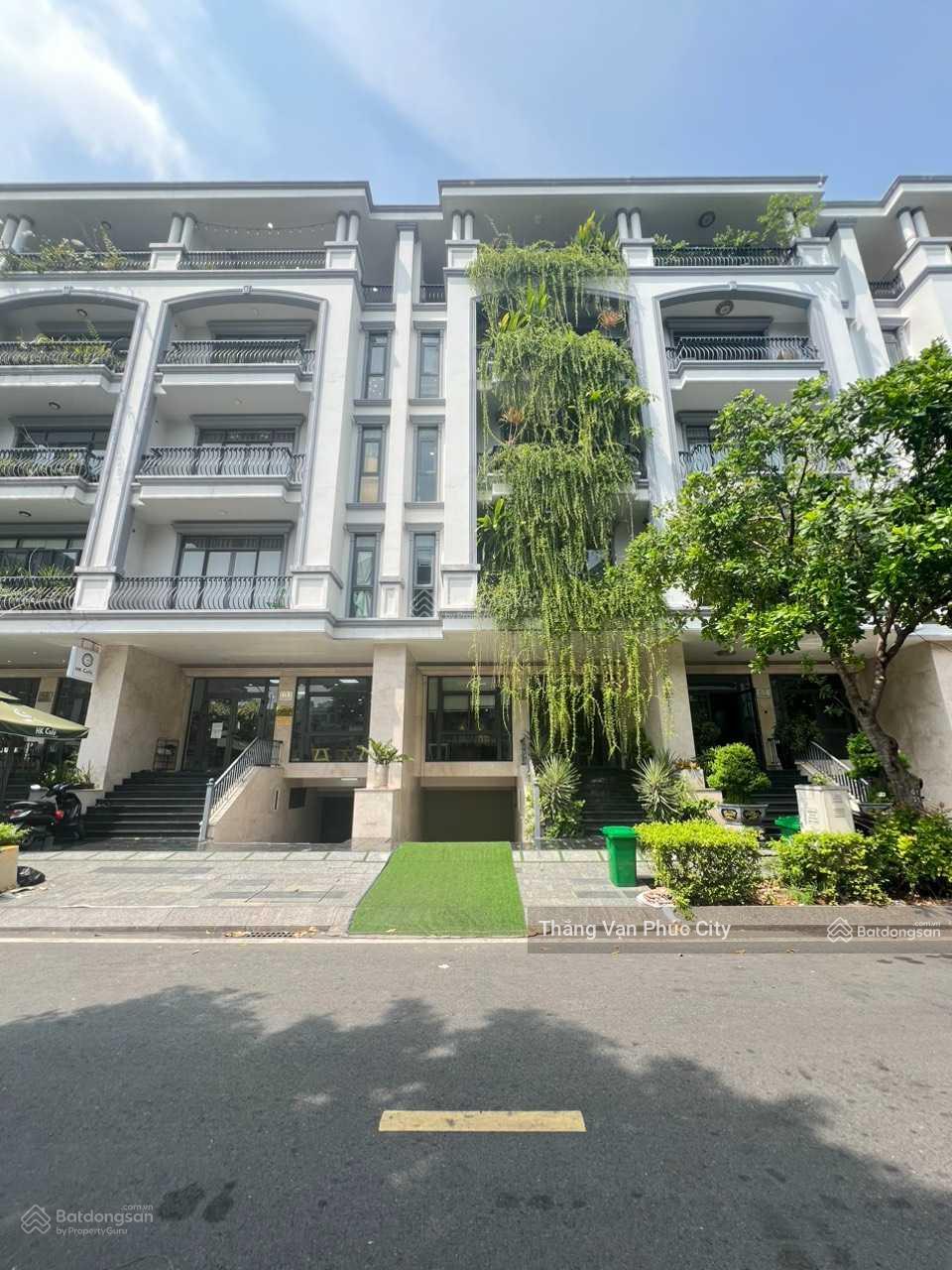 Đường 36, 37 Vạn Phúc City 7x20m, hầm 4 tầng kết hợp nhà ở văn phòng, sổ hồng, công chứng ngay