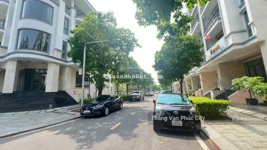 Đường 36, 37 Vạn Phúc City 7x20m, hầm 4 tầng kết hợp nhà ở văn phòng, sổ hồng, công chứng ngay