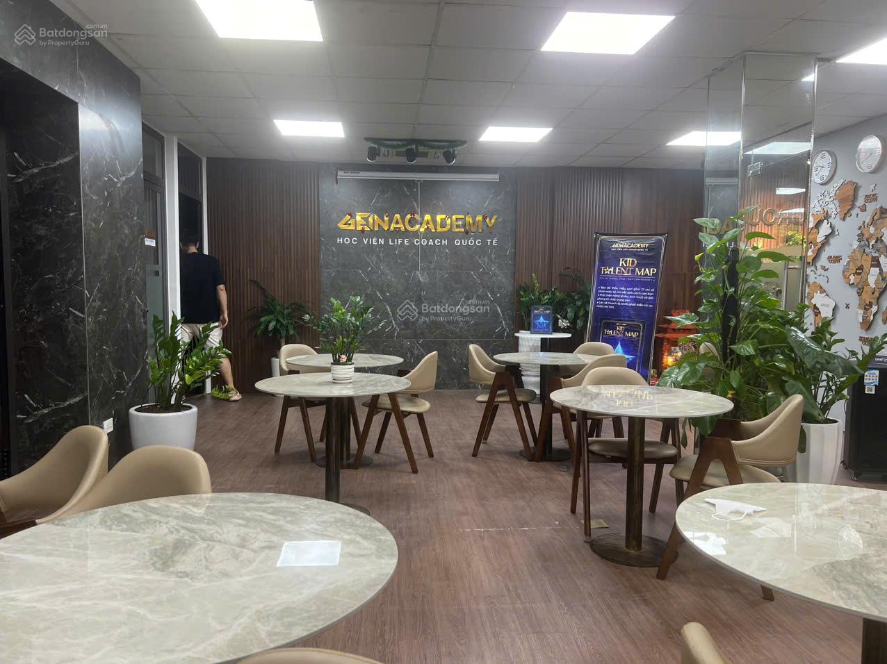 Cho thuê văn phòng tầng 7 AD Building Duy Tân, Cầu Giấy VIP giá tốt 250m2 full đồ, 0982 782 *** Cho thuê văn phòng tầng 7 AD Building Duy Tân, Cầu Giấy VIP giá tốt 250m2 full đồ, 0982 782 ***