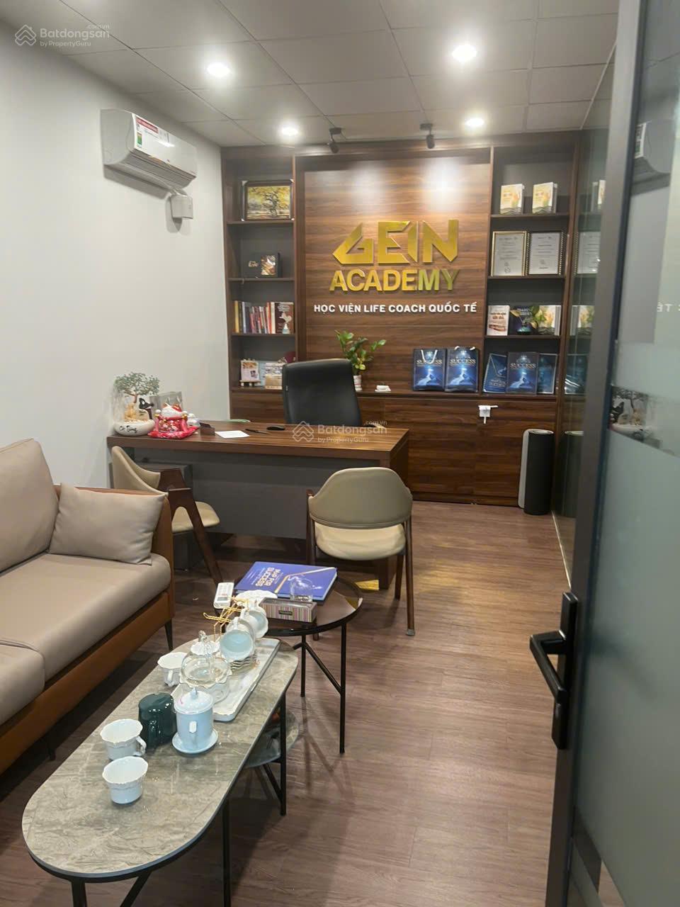 Cho thuê văn phòng tầng 7 AD Building Duy Tân, Cầu Giấy VIP giá tốt 250m2 full đồ, 0982 782 *** Cho thuê văn phòng tầng 7 AD Building Duy Tân, Cầu Giấy VIP giá tốt 250m2 full đồ, 0982 782 ***