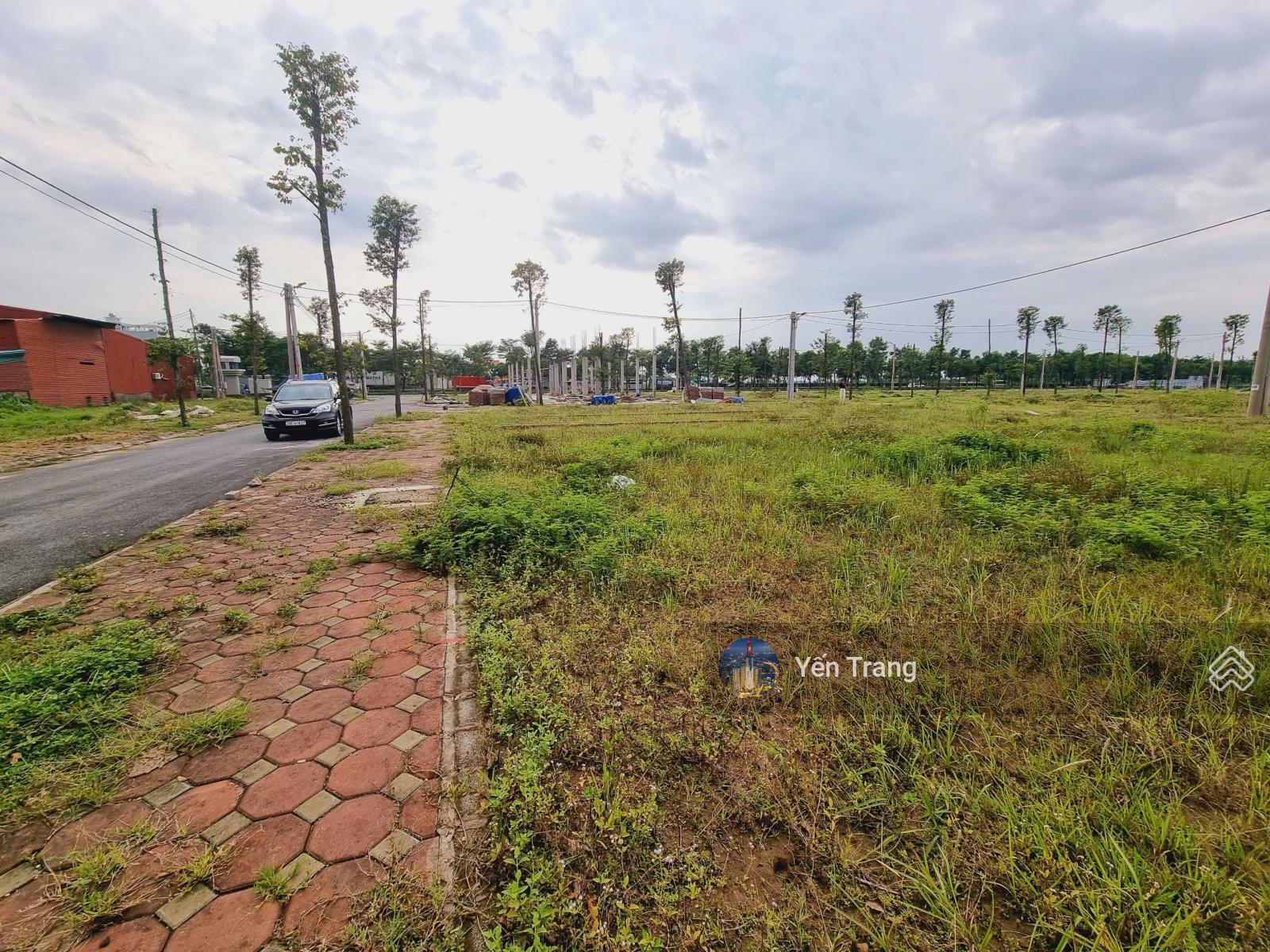 Bán gấp đất đấu giá Văn Lôi Tam Đồng Mê Linh, 112.5m2, KD tốt, 60tr/m2