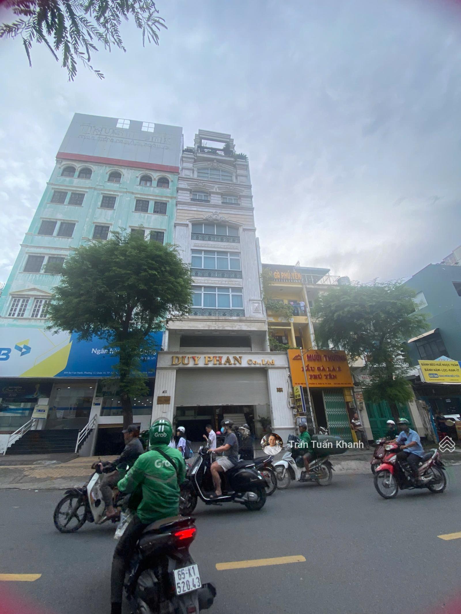 Cho thuê tòa nhà building 4 tầng MT Sư Vạn Hạnh ngay Vạn Hạnh Mall, DT: 7 x17m, giá 75 triệu/th Cho thuê tòa nhà building 4 tầng MT Sư Vạn Hạnh ngay Vạn Hạnh Mall, DT: 7 x17m, giá 75 triệu/th
