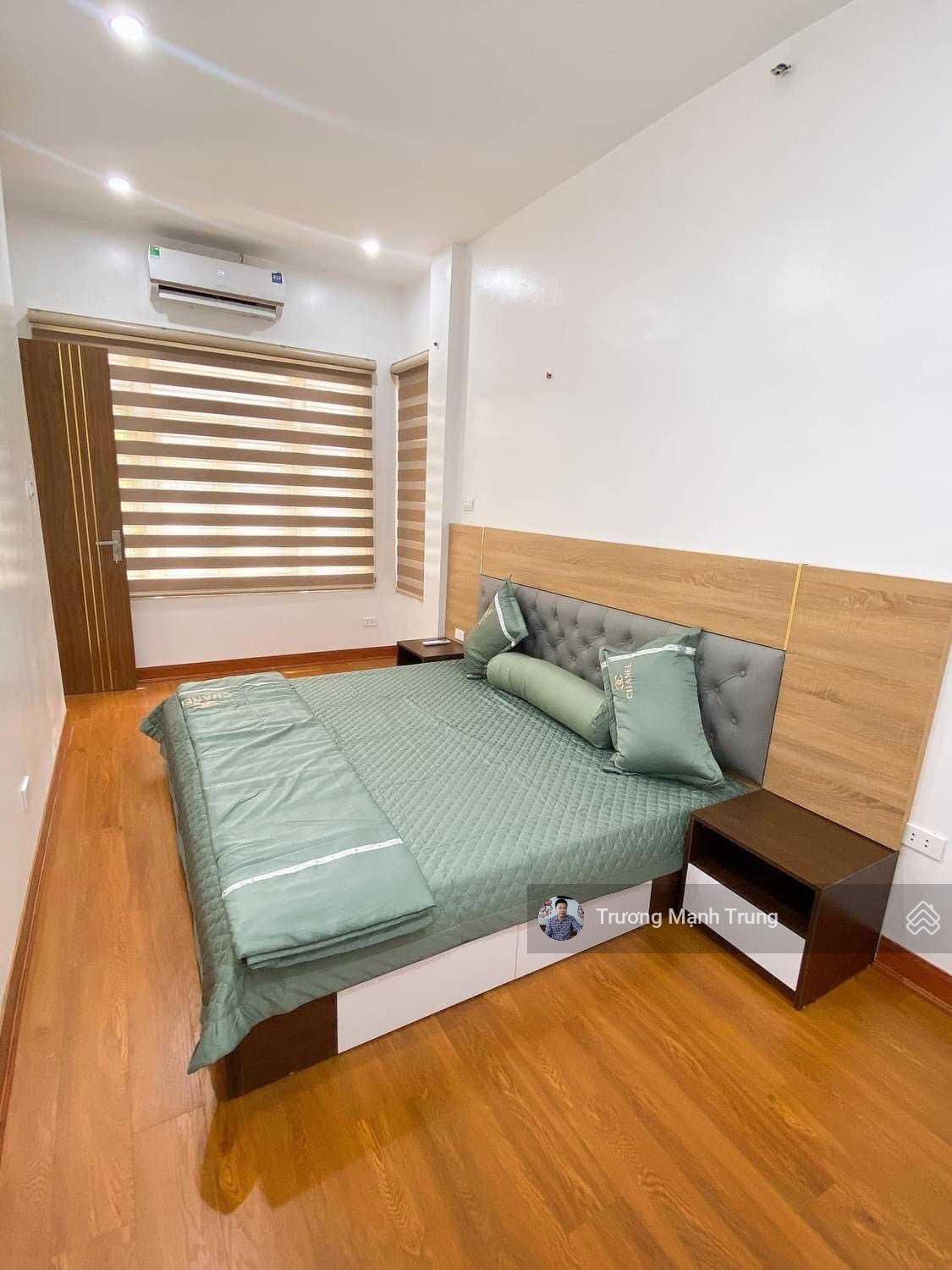 Boom tấn! Tôn Đức Thắng Linh Quang Đống Đa, ô tô cách vài mét, thoáng sáng, mặt tiền 5m 37m2*5T