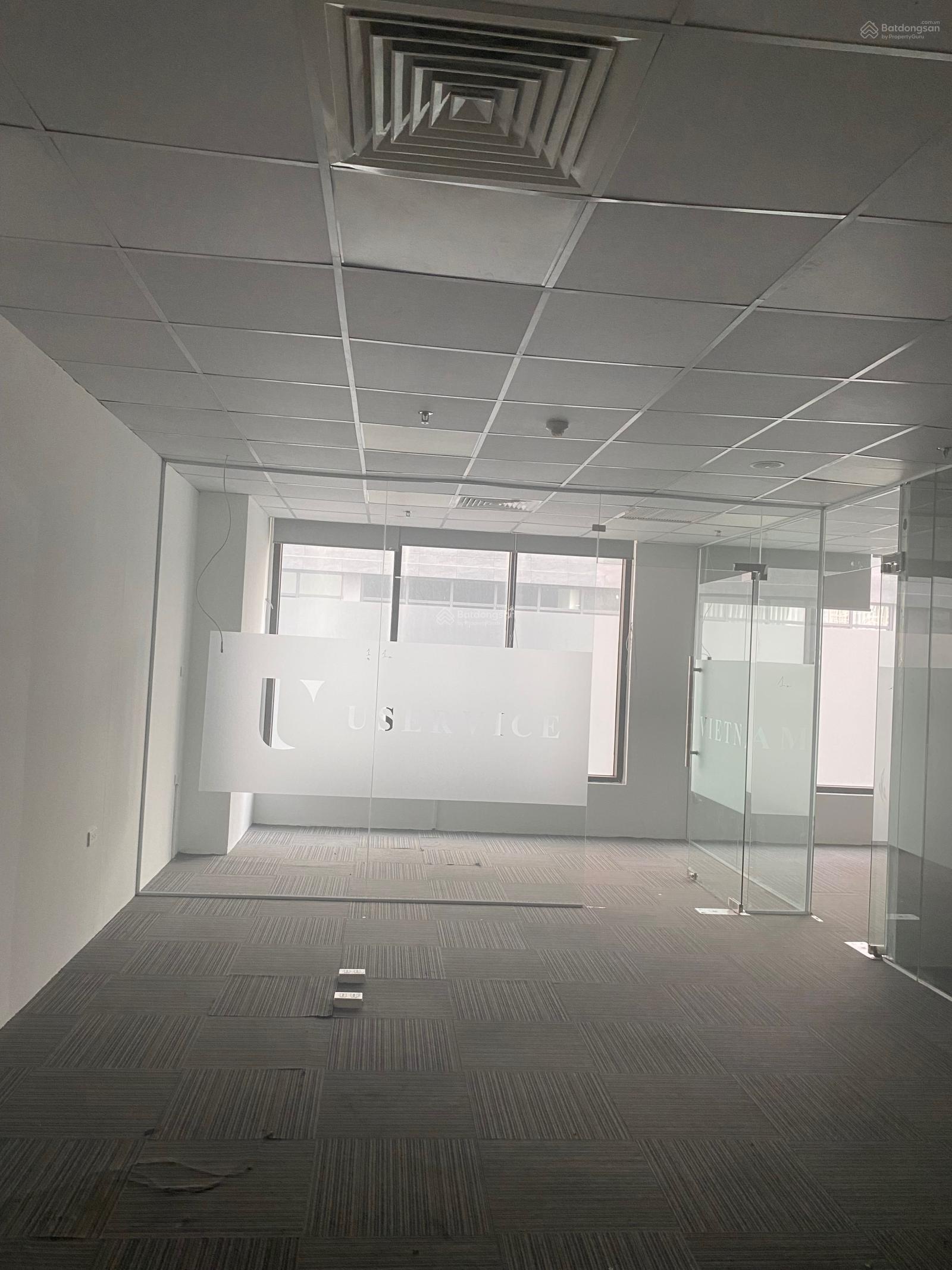 Cho thuê văn phòng toà Aqua Tower, Yên Phụ 80, 100, 150, 200, 500m2 giá 140 nghìn/m2/th