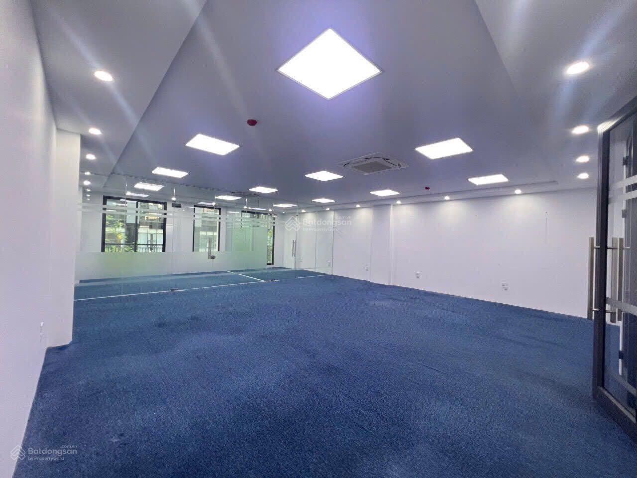 Cho thuê văn phòng phố Kim Mã Ba Đình diện tích linh hoạt 46m2 112m2 270m2, 750m2, 150 nghìn/m2/th Cho thuê văn phòng phố Kim Mã Ba Đình diện tích linh hoạt 46m2 112m2 270m2, 750m2, 150 nghìn/m2/th