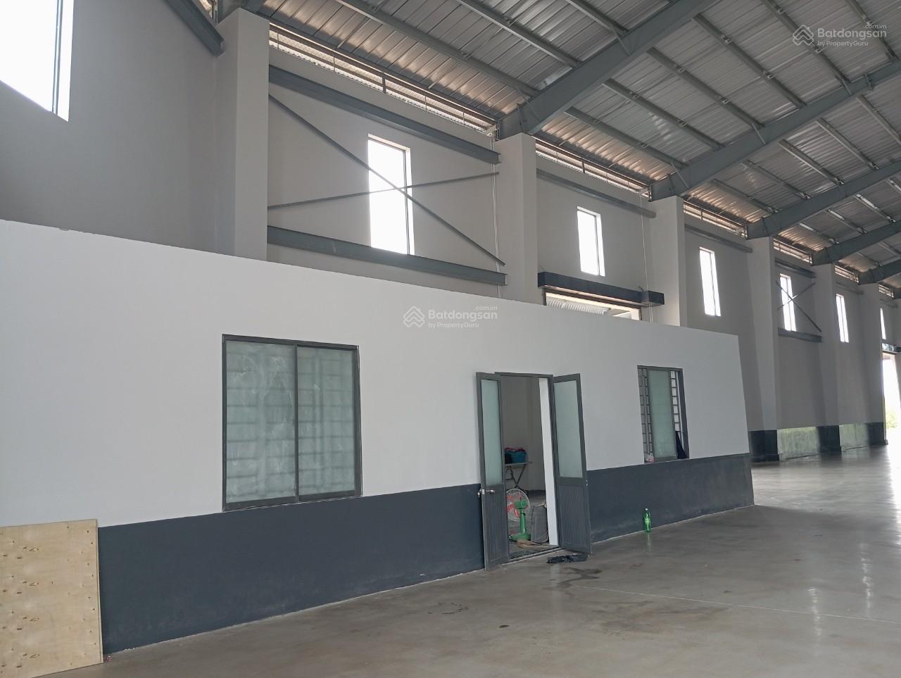 Cho thuê kho xưởng 3200m2 KCN Long Hậu Cho thuê kho xưởng 3200m2 KCN Long Hậu
