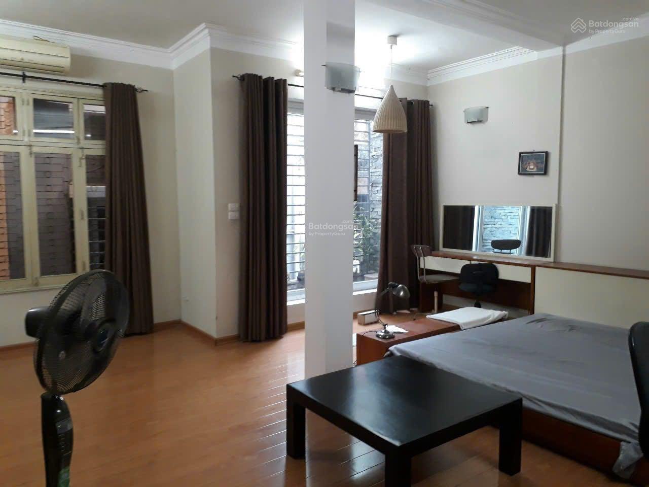 Cho thuê nhà riêng giá 15 triệu VND tại Đường Phan Đình Phùng, Hà Nội 4 phòng ngủ - bếp đủ cả