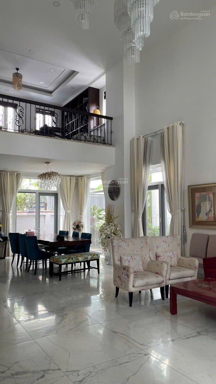 Villa Park 43 tỷ, LH Sam 0914 914 ***