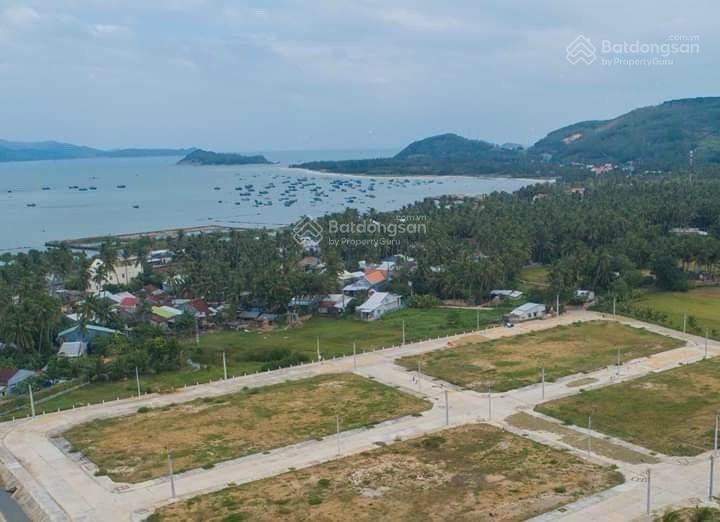 Lô góc 2 MT hướng biển full thổ cư KDC Đồng Mặn; Sông Cầu; Phú Yên