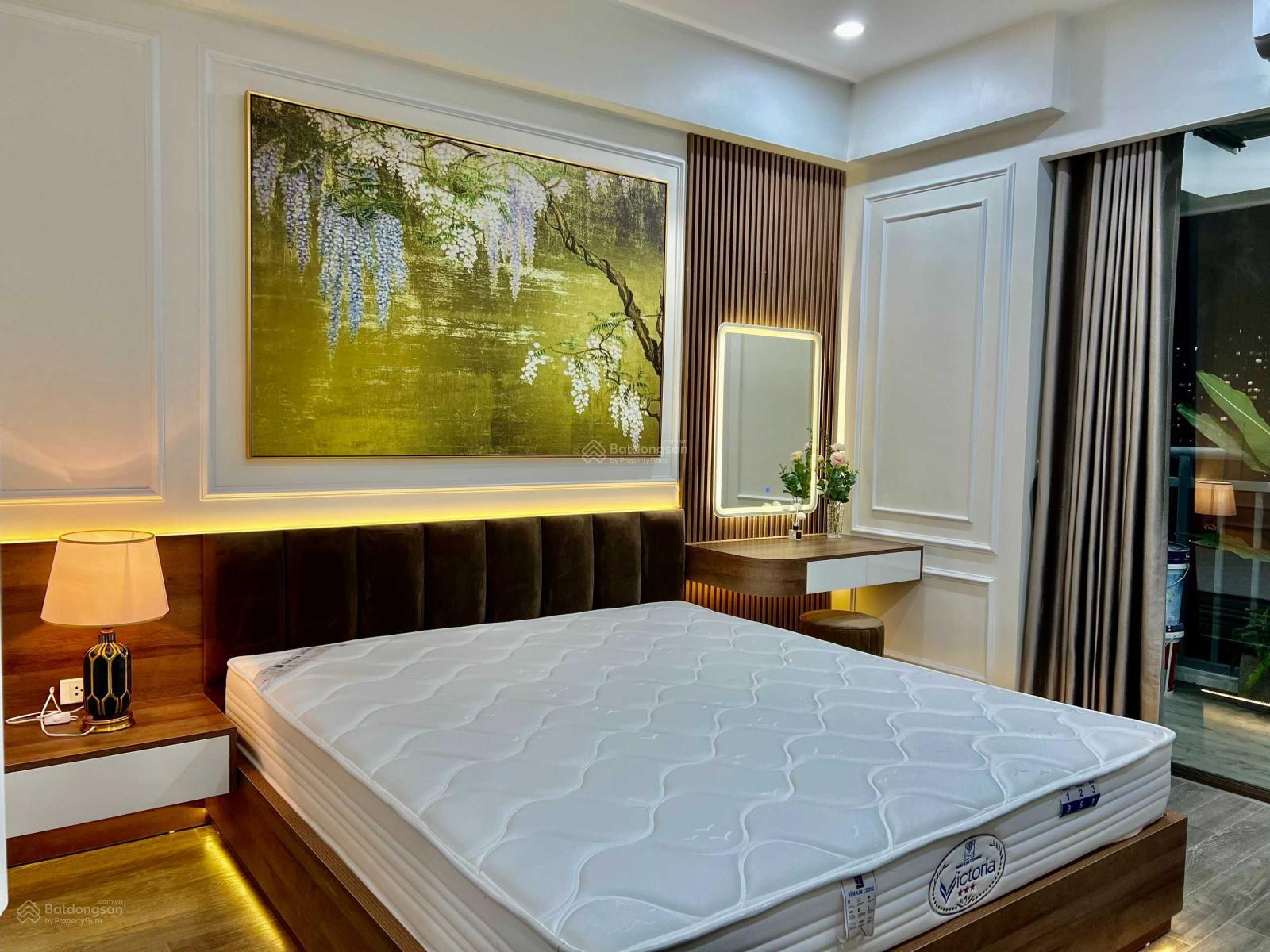 Tôi có nhu cầu bán lại căn hộ tại dự án tổ hợp 173 Xuân Thủy, Cầu Giấy DT 100m2 3 ngủ LH 0911 120 ***