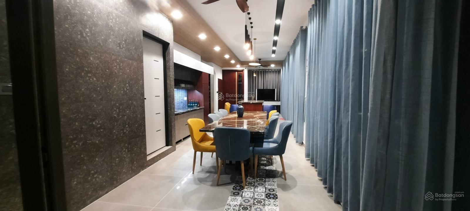 Bán song lập Zone 5 full nội thất đẹp, giá tốt. Vị trí đẹp. LH: 0904 995 ***