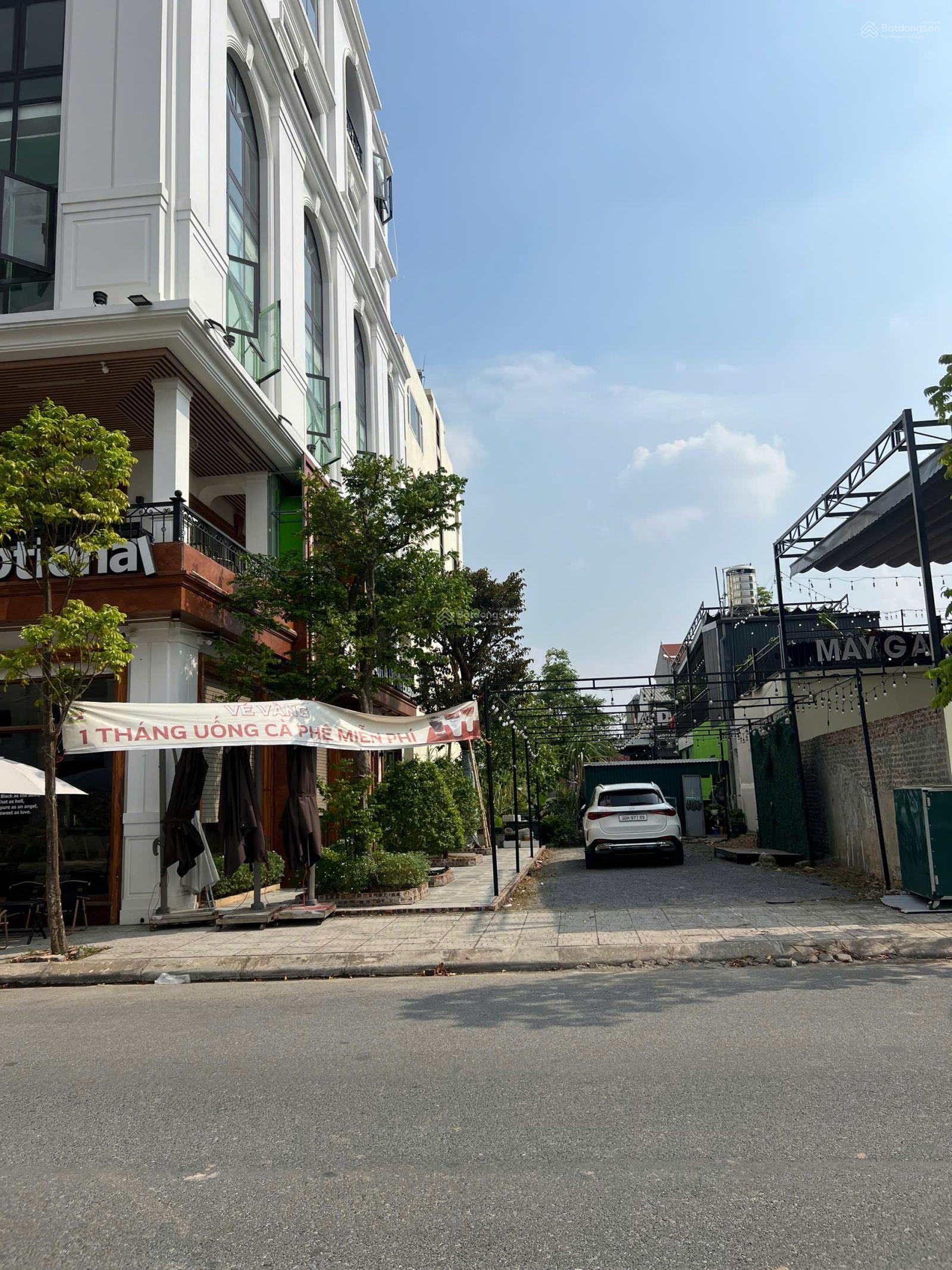 Chính chủ cần bán nhanh lô đất dịch vụ tiểu khu Nguyễn Du, Đường Nguyễn Du 110 triệu/m2. 90m2 MT 5m