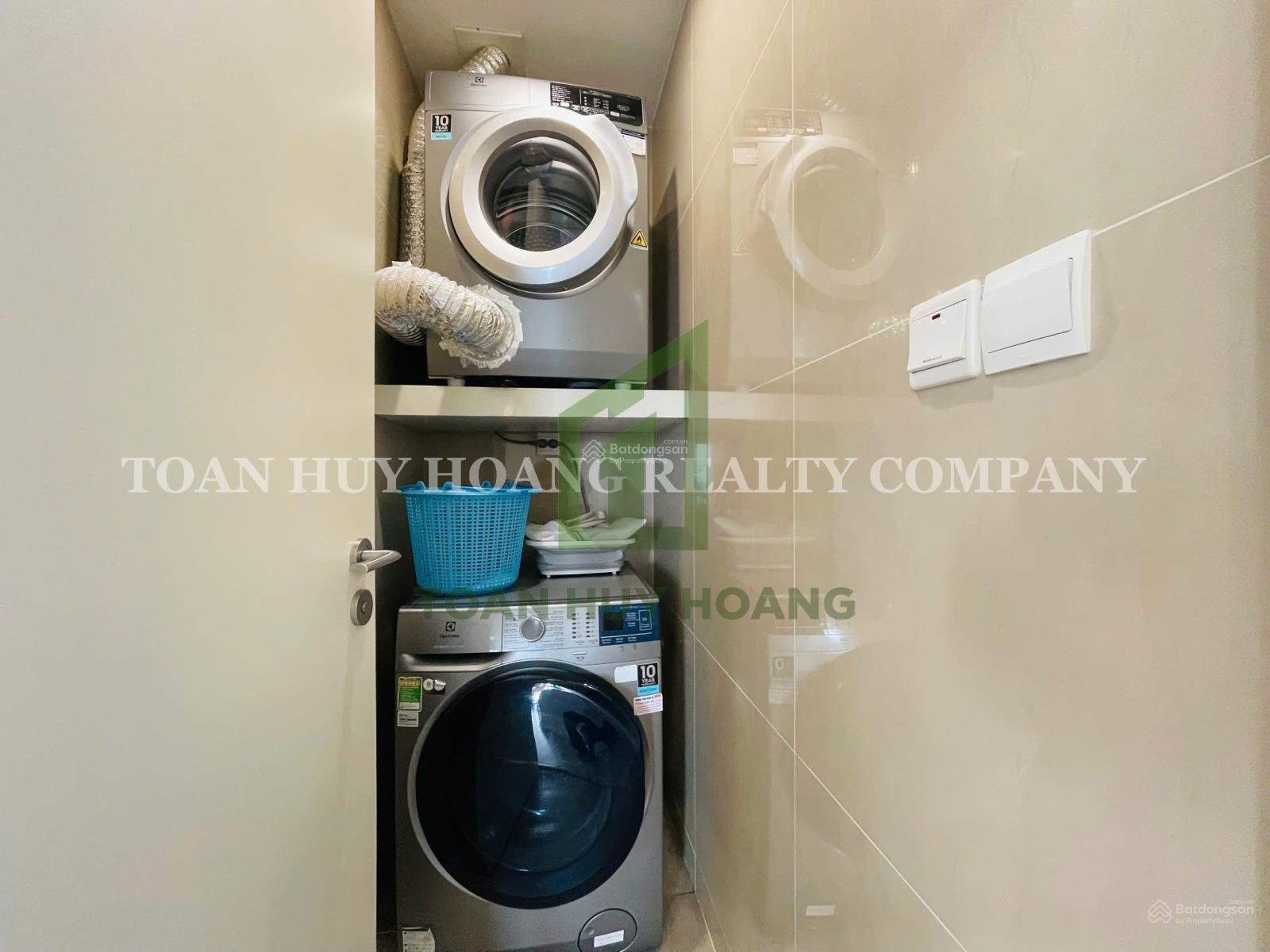Bán căn hộ Azura 3 phòng ngủ, 188m2 đã có sổ view sông Hàn - Toàn Huy Hoàng Realty
