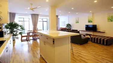 Gia đình cần bán 1 biệt thự 290m2, 4 tầng, full nội thất rất chất lượng, đô thị Sài Đồng Long Biên